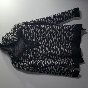 Rock & Republic sweater women's size medium M animal print black grey tie hoodie